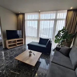 Ladadika 5th Floor Yunanistan
